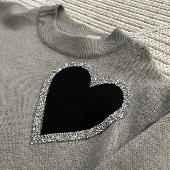 Gray Womens Crewneck Black Sequin Heart Pullover Knit Top NTW - Picture 3 of 9